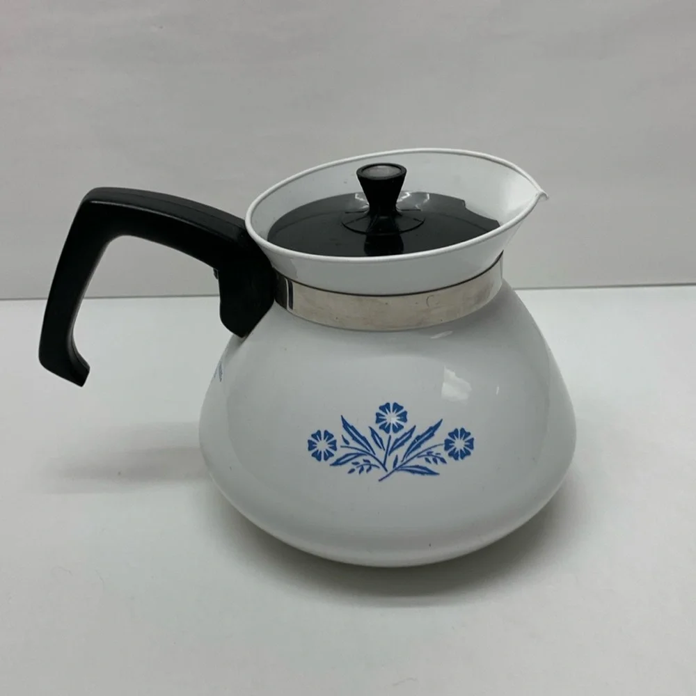 Vintage  Corning Ware Enamel 6 Cup coffee Tea Pot blue cornflower
